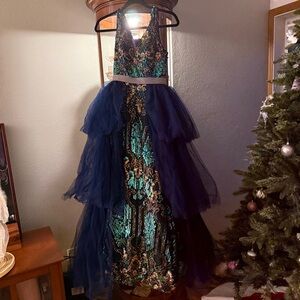 Elegant Navy and Teal Formal Dress